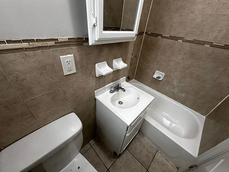 520 Central Ave #7E — Photo 6