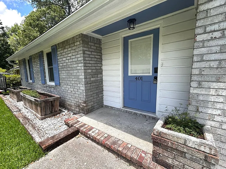 401 Bluebell Ave — Photo 7