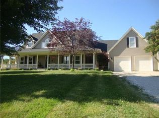 33506 E Perry Rd, Grain Valley, MO 64029