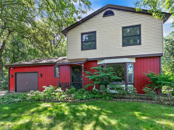 2119 Salem Ave, Johnsburg, IL 60051