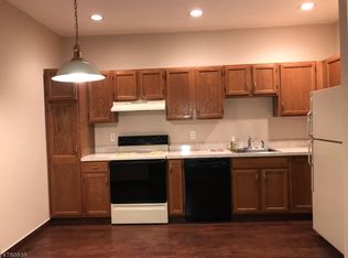 5308 Richmond Rd, West Milford, NJ 07480