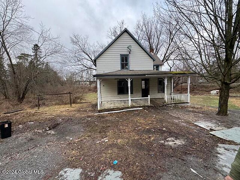 2nd image of 1685 County RT 59