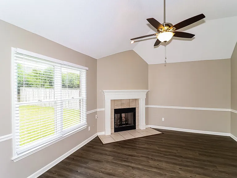 1883 Banstead Dr — Photo 6