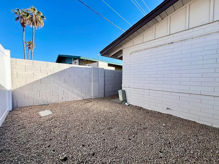 Villas on Holly — Photo 6