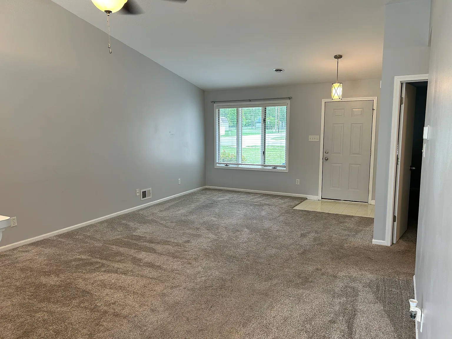 4840 W 92nd Ave — Photo 4