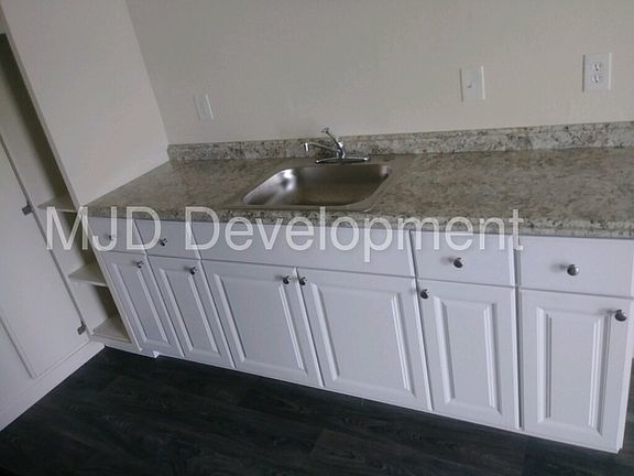 5th image of 7301 Florin Woods Dr APT 41