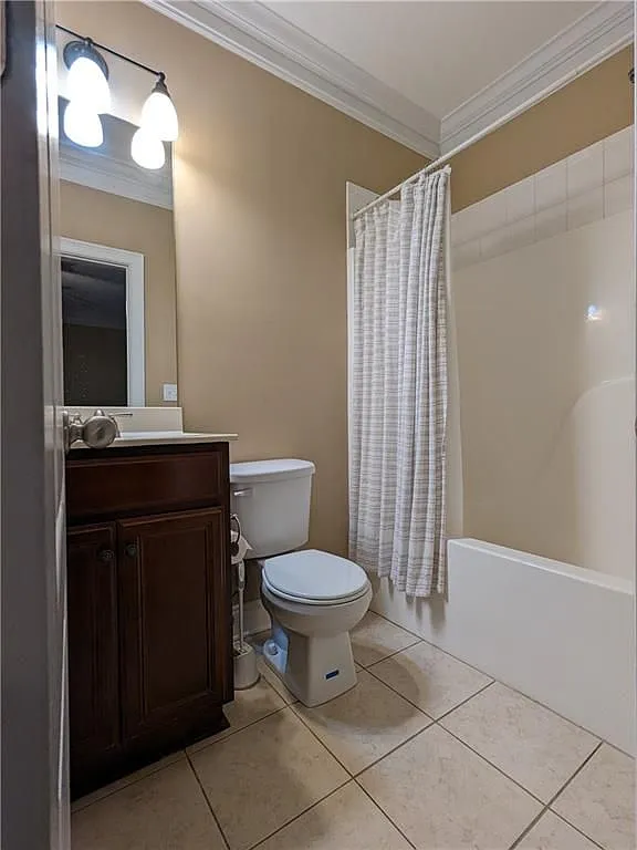 4 bed, 4.0 bath, 1584 sqft, $2,990 — Photo 4