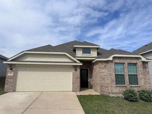 328 Bearman Dr, Fort Worth, TX 76120