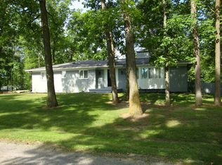 2450 N Oak Dr, Bluffton, IN 46714