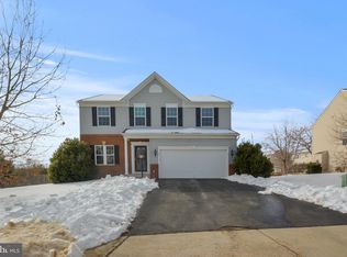 20 Manorwood Dr, Fredericksburg, VA 22406