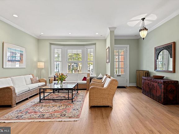 2nd image of 2816 27th St NW