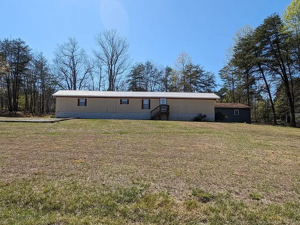 5278 Rogers Rd, Hickory, NC 28602
