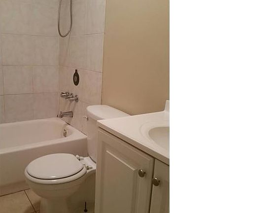 2nd image of 716 SW 73rd Ave