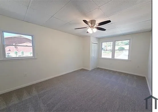 110 Amanda Ct — Photo 9