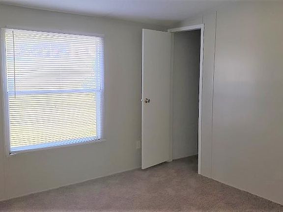 5th image of 2463 Annas Dr