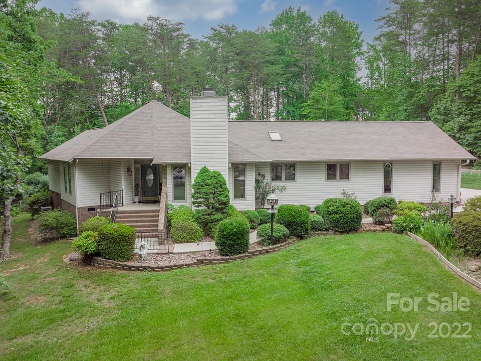 1st image of 116 Sycamore Slope Ln