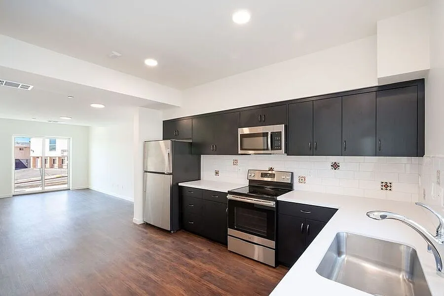 Floor plan 103
