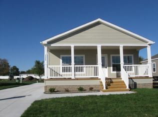30079 Pineview Cir, Chesterfield, MI 48051