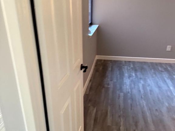 5th image of 6029 Majors Ln APT 4