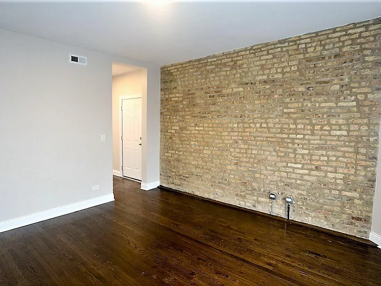 2230 N Sawyer Ave #1W — Photo 7
