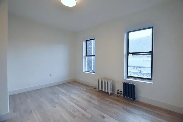 Rented by Bold New York | media 10