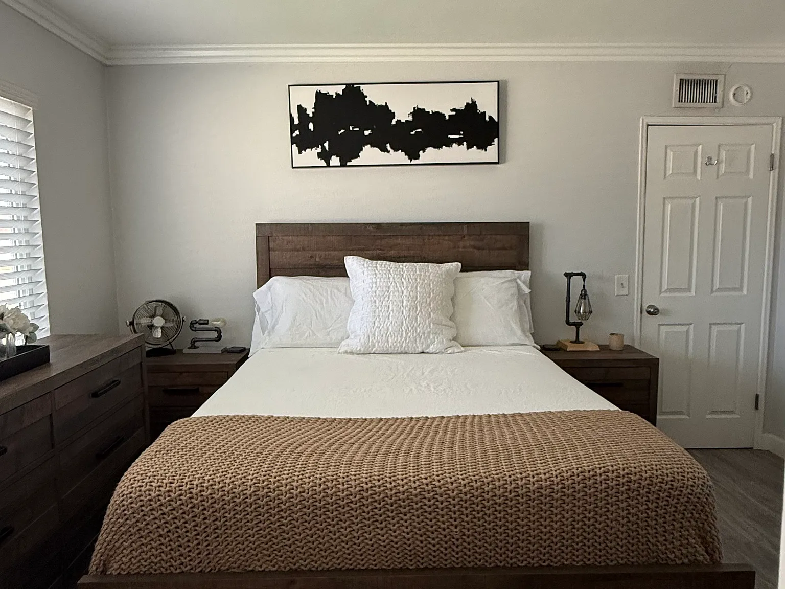 1 bed, 467 sqft, $1,300 — Photo 3