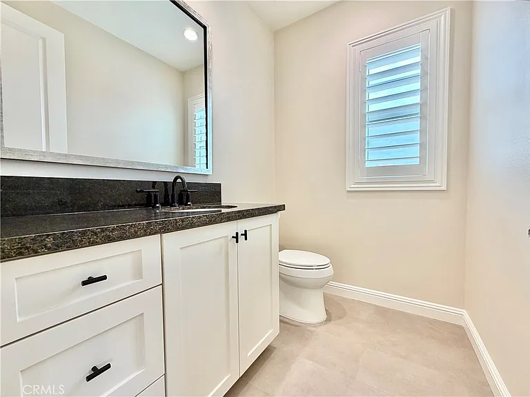 98 Pinnacle Dr — Photo 37