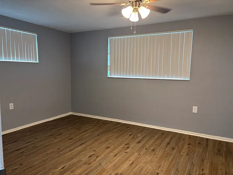 5226 Falcon Dr — Photo 7