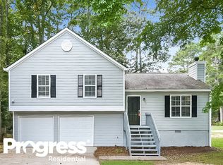 700 Rockingham Ct, Woodstock, GA 30189