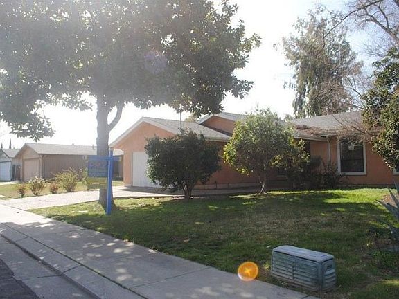 2nd image of 4913 Birmingham Way