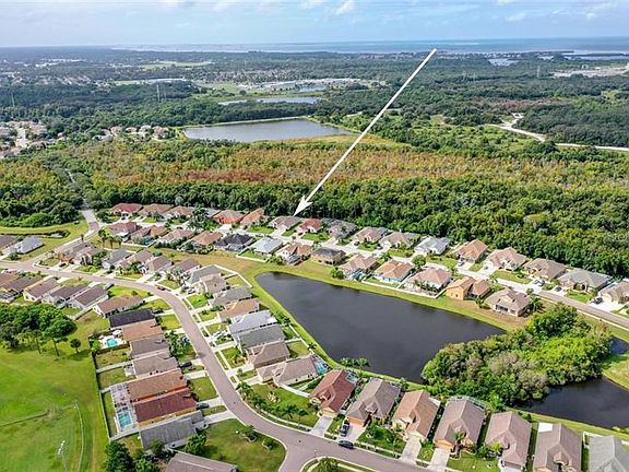 2nd image of 2325 Wood Pointe Dr