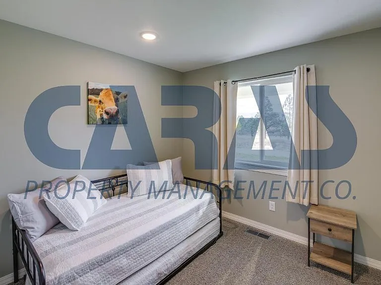 964 Burdock Dr — Photo 19
