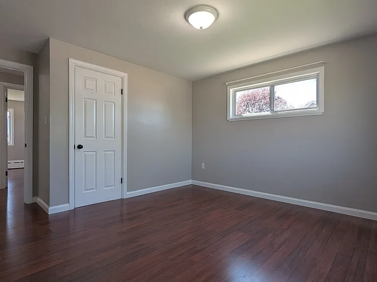 85 Saint Johns Pl #3 — Photo 25