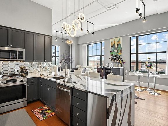 4th image of 1201 Canal St APT 452