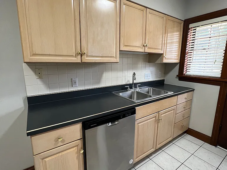 8030 Delmar Blvd #1W — Photo 7