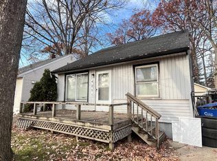 4251 Dolores Ave, Warren, MI 48091