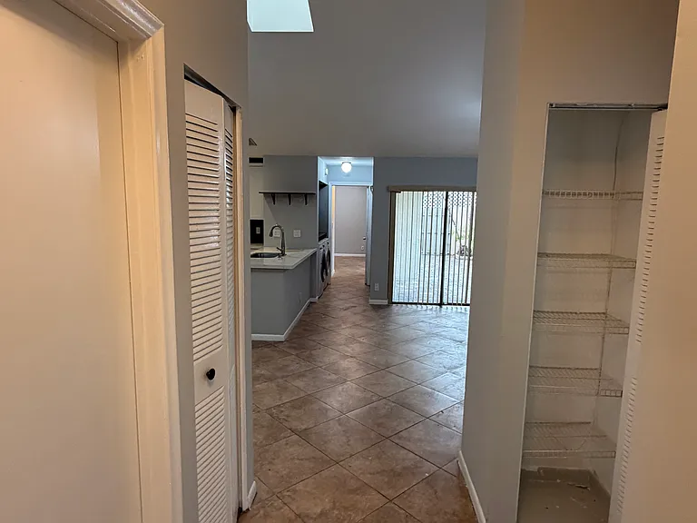 3076 S Oakland Forest Dr #503 — Photo 16