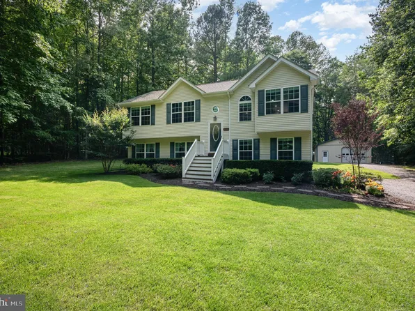 25761 Ricky Dr, Hollywood, MD 20636