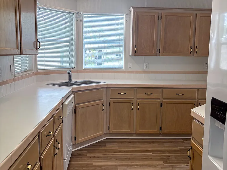 3510 Petticoat Jct — Photo 8