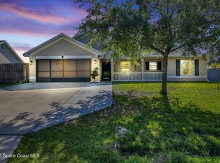 731 Daniels Ave SW, Palm Bay, FL 32908