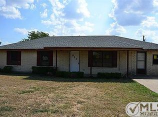 912 Milan, Italy, TX 76651
