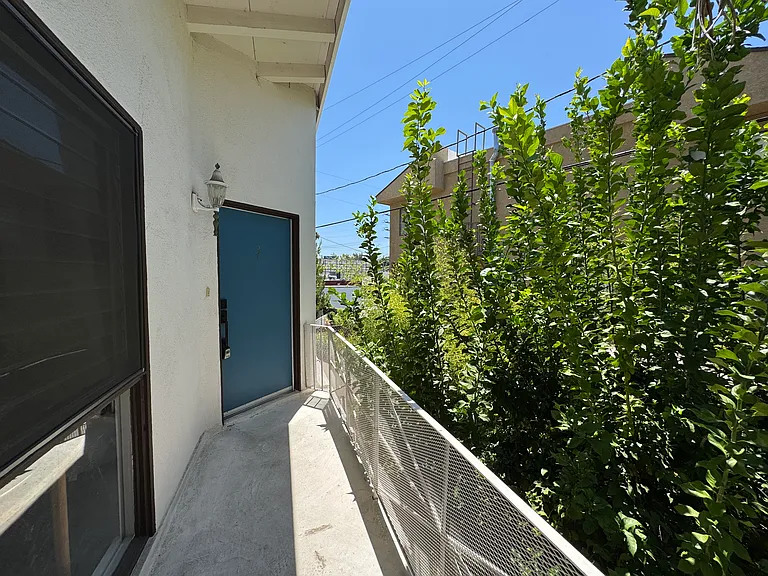 4418 Vantage Ave #3 — Photo 31