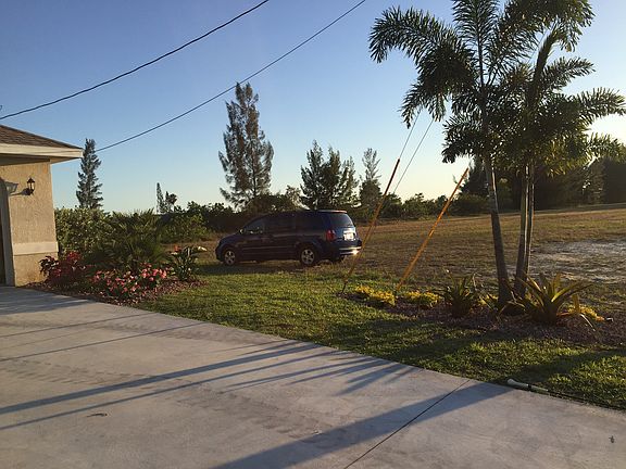 2nd image of 216 NE 9th St