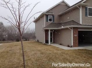 2534 Cedar Cove Rd, Lincoln, NE 68507