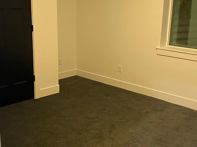300 Holstein St #A — Photo 8