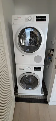 Rented by Compass | media 7