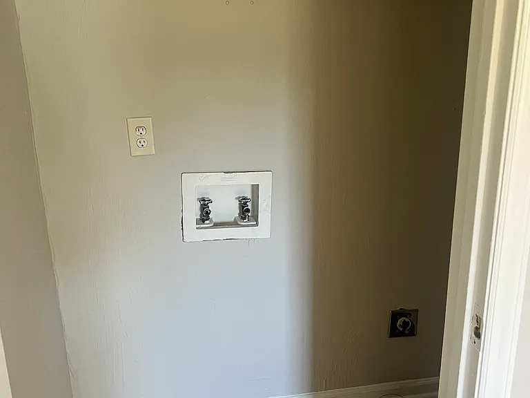 45 Jackson St #1 — Photo 8