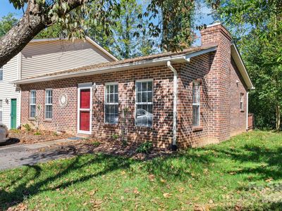 1523 20th Ave NE, Hickory, NC, 28601