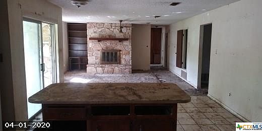 3rd image of 184 Bobcat Ln