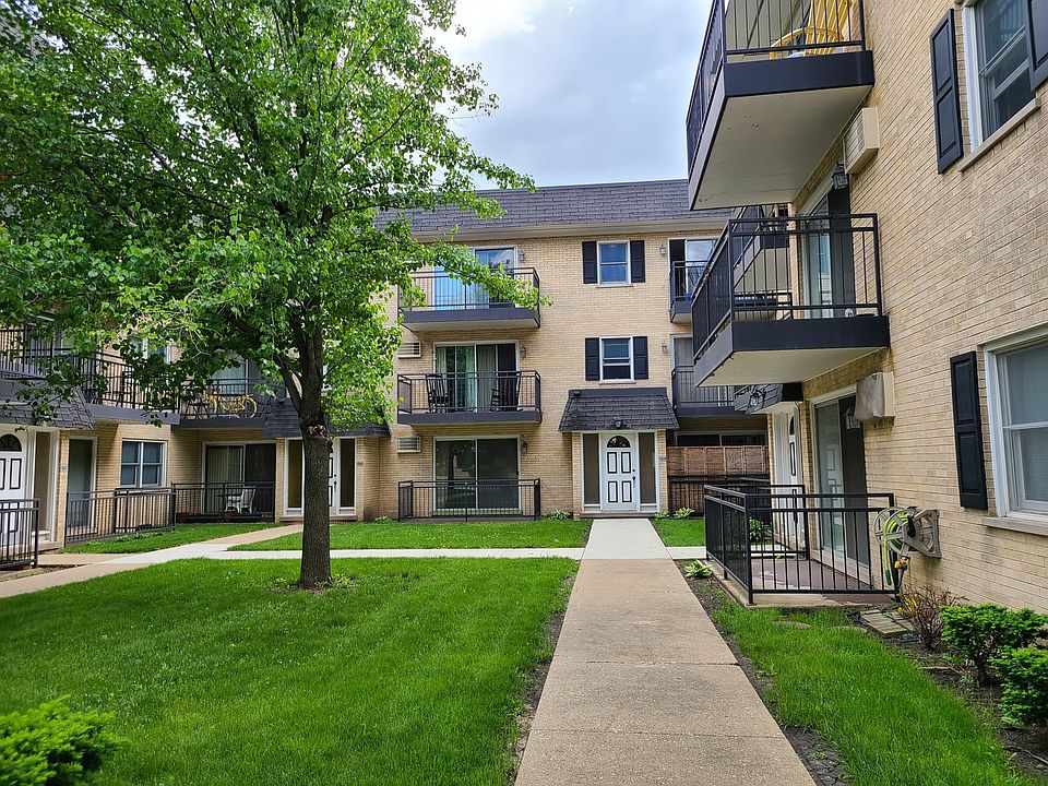 1st image of 1039 N Harlem Ave #1D